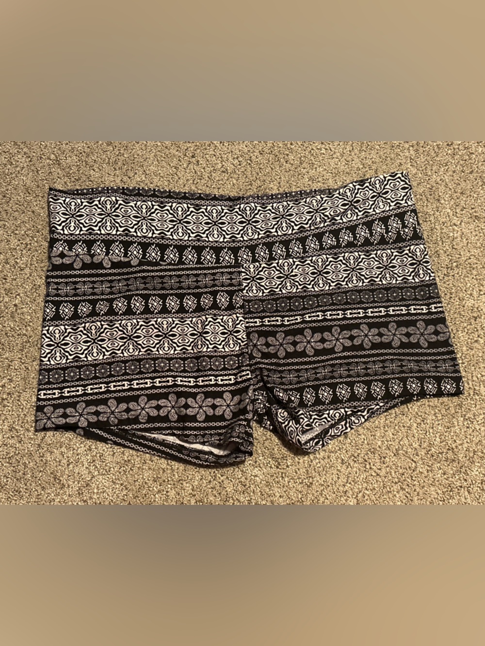 Bobbie Brooks Black and White Patterned Pajama Shorts
